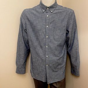 Jos. A. Bank 1905 Men’s blue casual button down shirt. Size L